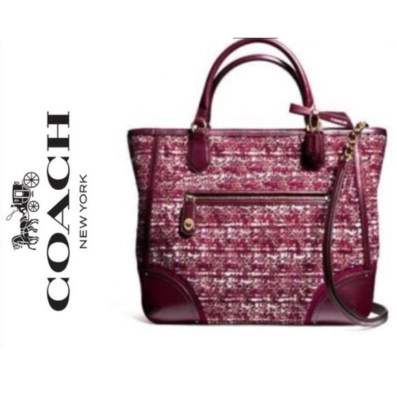 Coach Handbags - Coach Poppy Blaire Quilted Boucle Tote